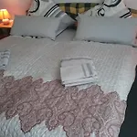 Natalie Guest house Buk